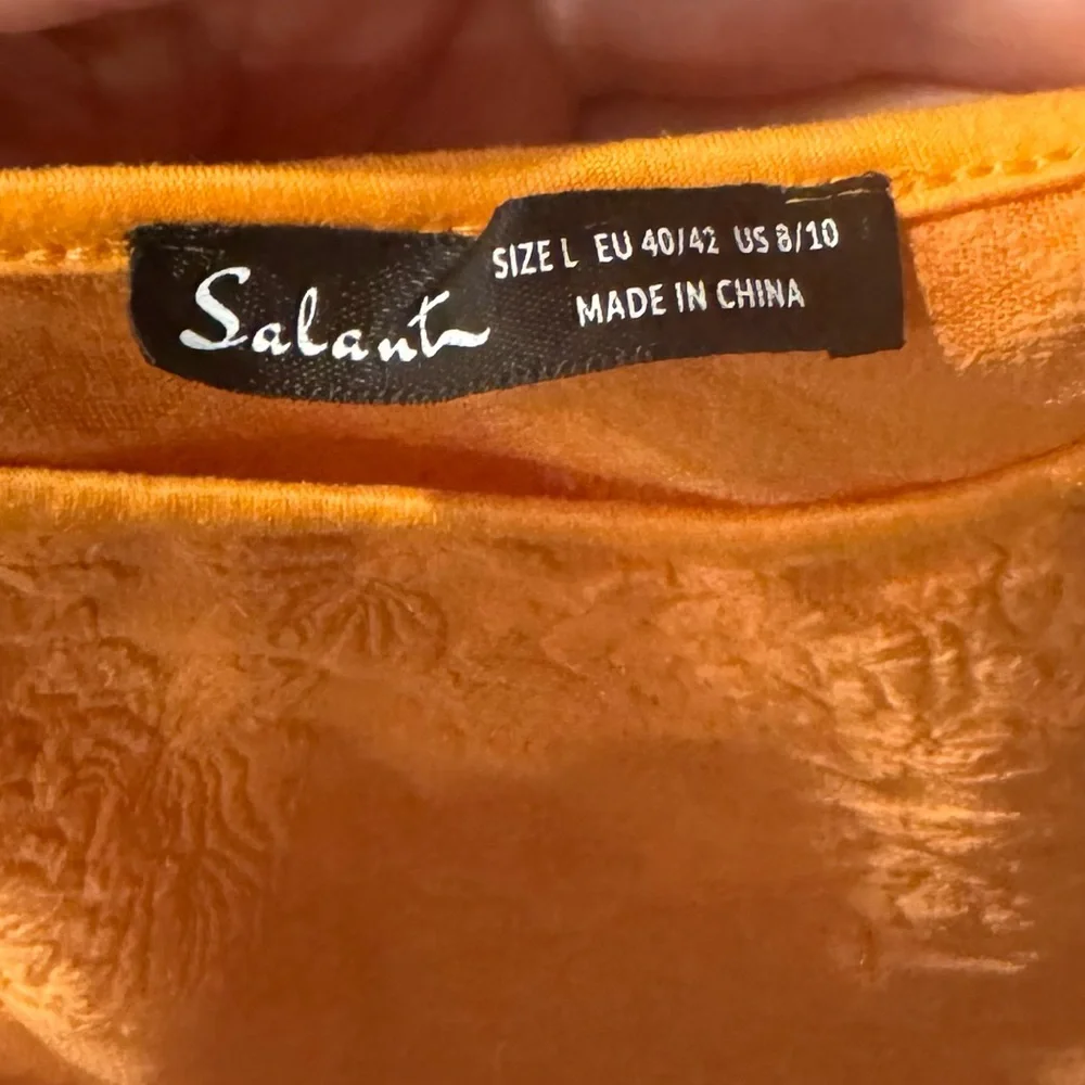 Vibrant Orange Textured Floral Crop Top - Picture 6 of 7